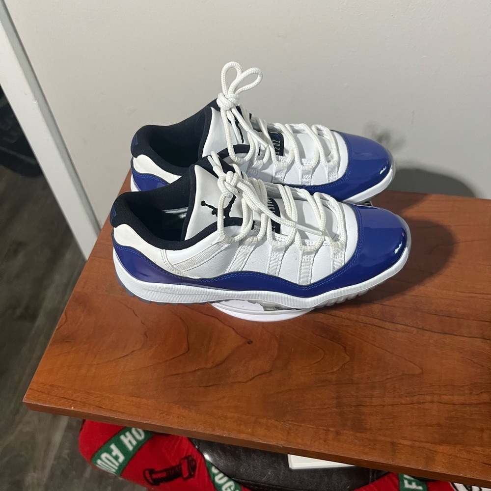 Jordan 11 low retros size 3y nwot Kids Blue and White Sneakers no box - Picture 2 of 6